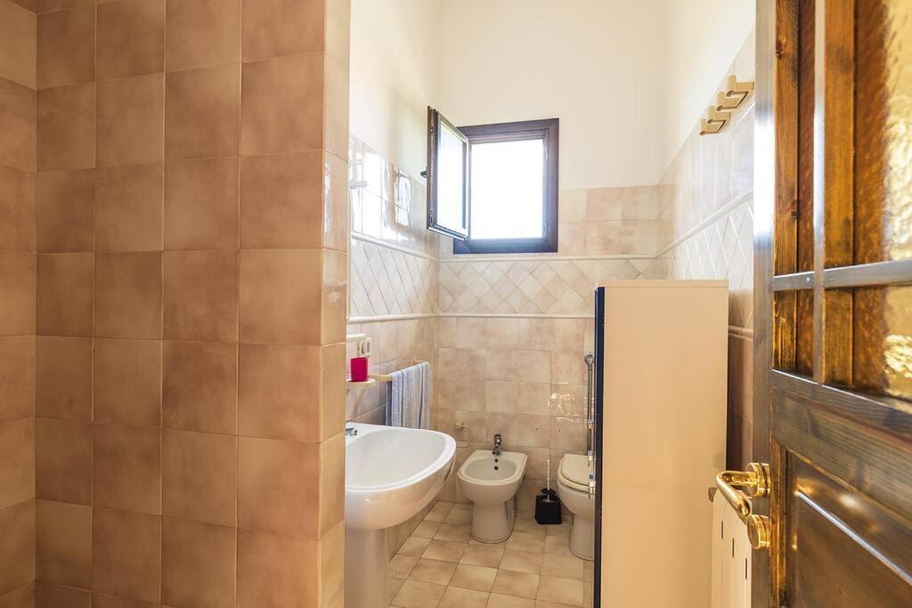 Vila Casa Al Mare Dei 7 Emiri Cefalù Exteriér fotografie